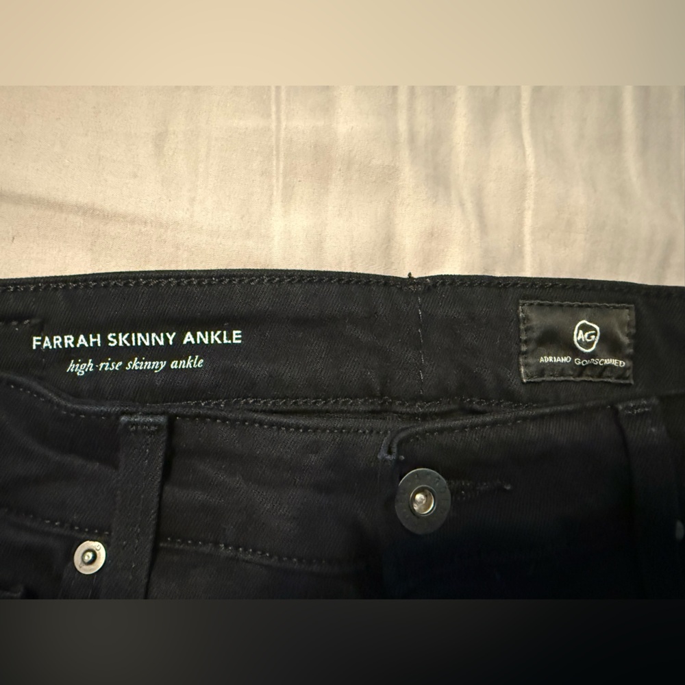 AG Women’s High rise Black Skinny Jeans
